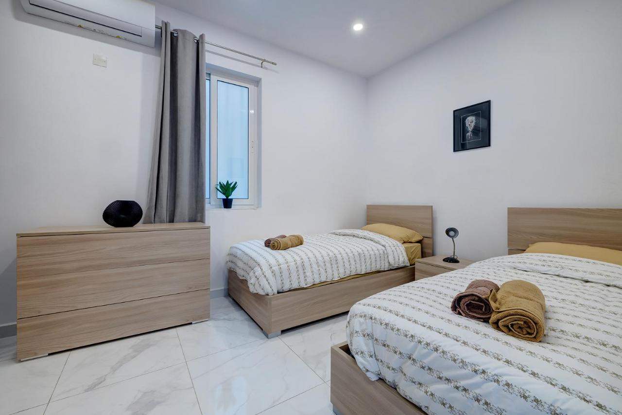 Modern Family Holiday Retreat In Gzira Sliema Exteriér fotografie