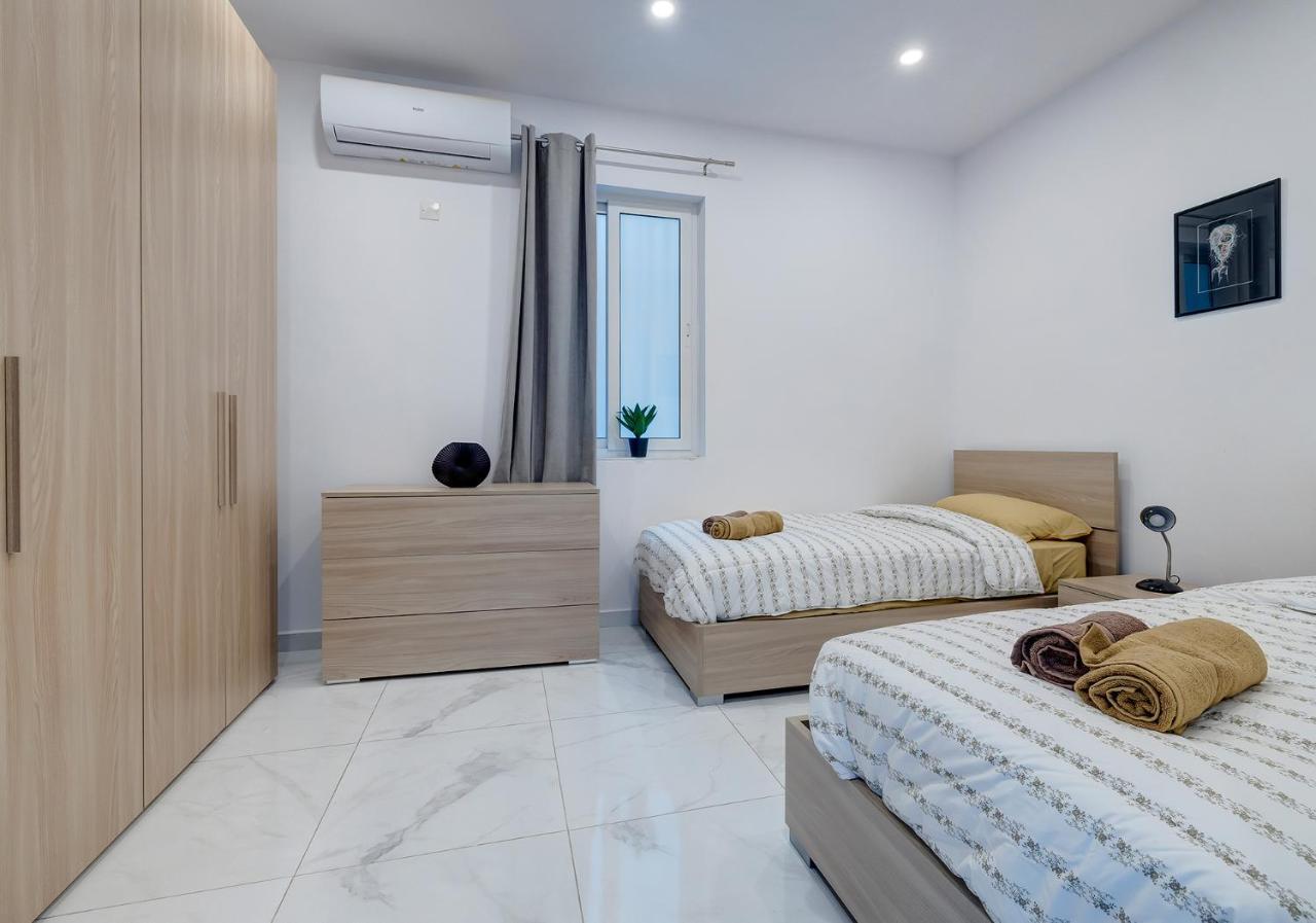 Modern Family Holiday Retreat In Gzira Sliema Exteriér fotografie