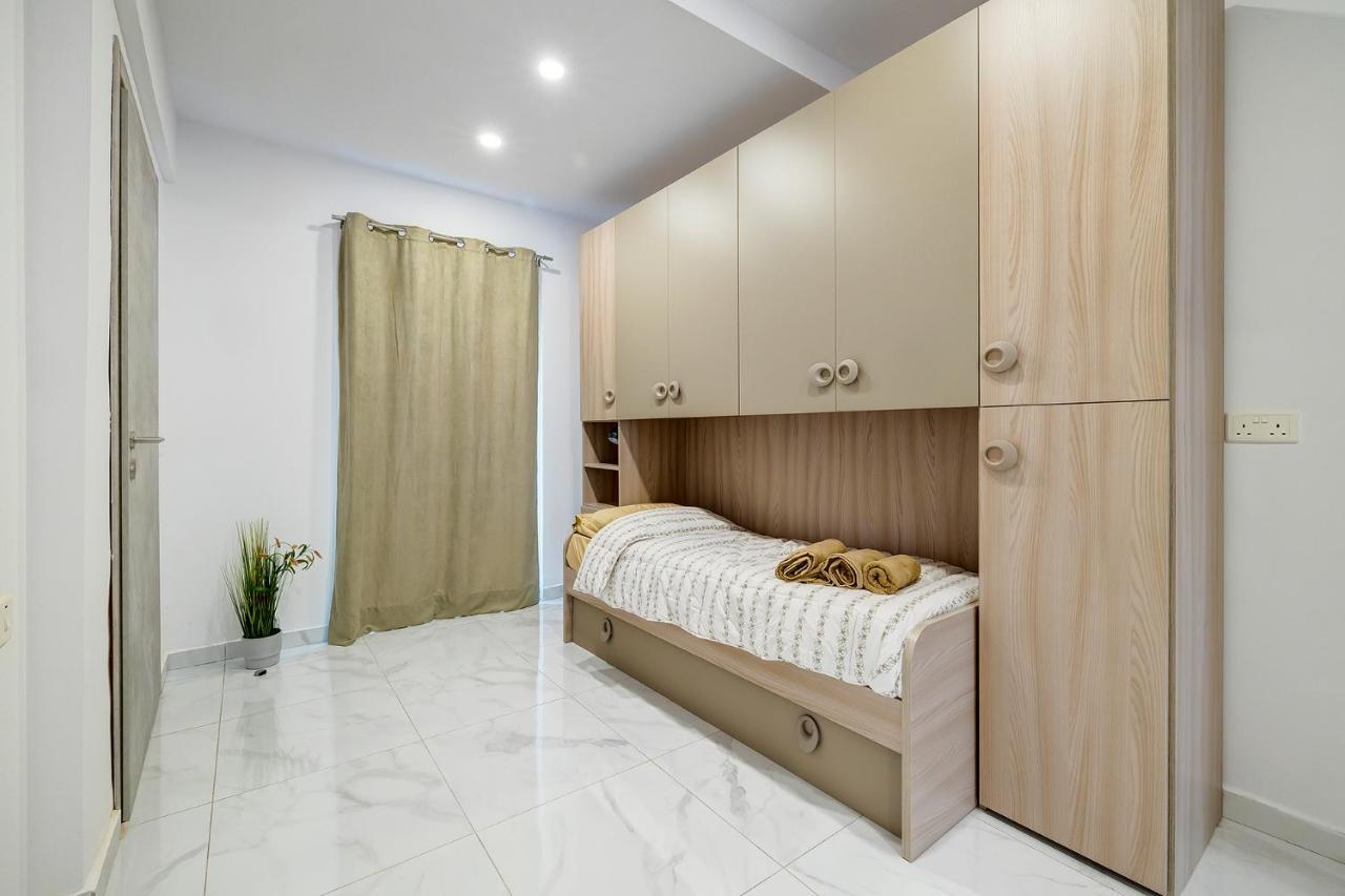 Modern Family Holiday Retreat In Gzira Sliema Exteriér fotografie