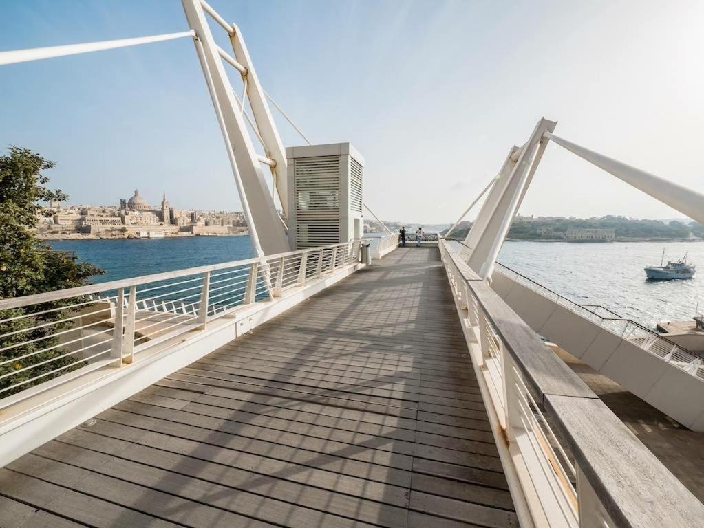 Modern Family Holiday Retreat In Gzira Sliema Exteriér fotografie